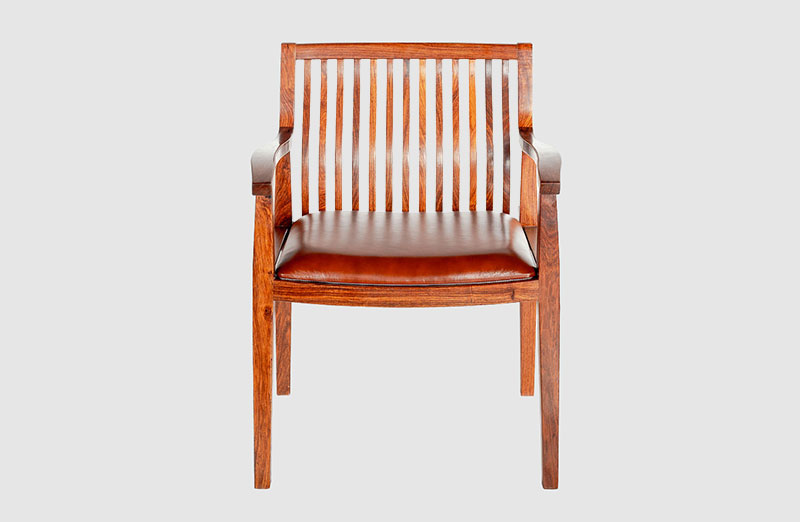 巴音郭楞中式实木大方椅家具效果图